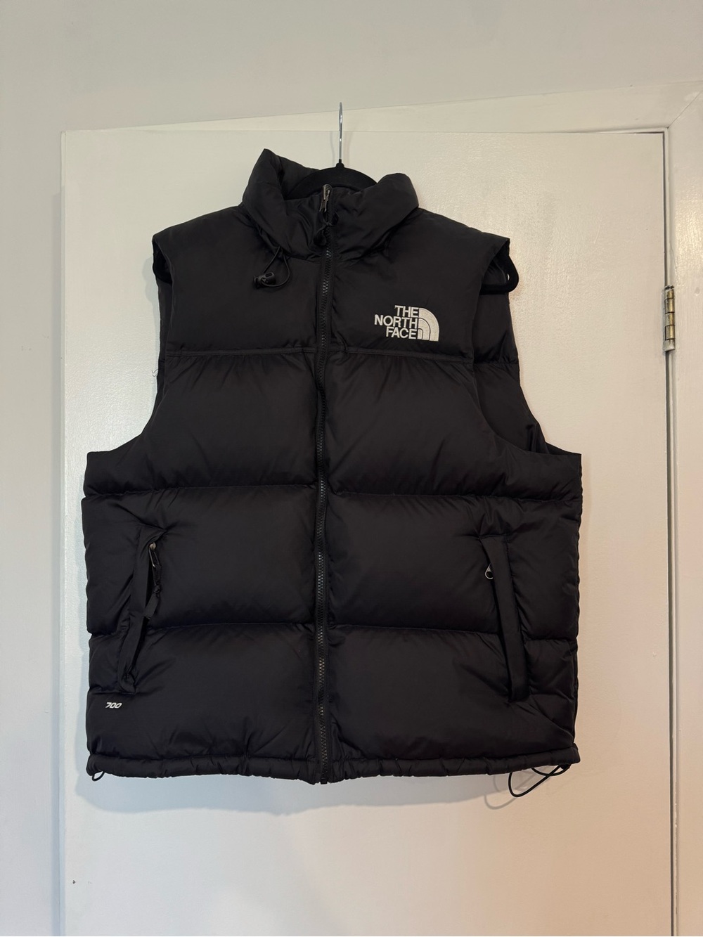 The North Face Black Puffer Vest - 700 Fill Insulation